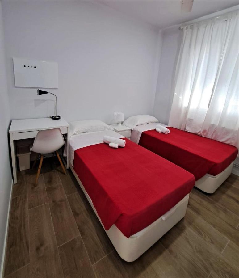 Ferienwohnung Sant Jordi Pisos - Dos De Maig Barcelona Exterior foto